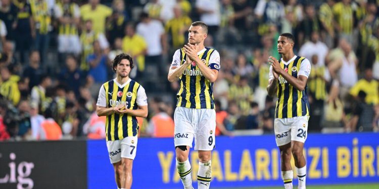 Edin Dzeko: Bugünkü maç bizim için bir ders oldu